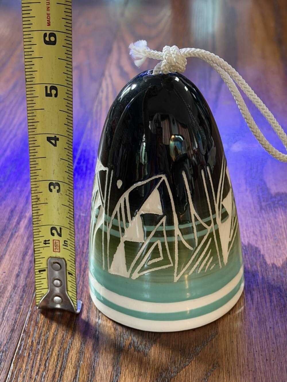 Native American Artist Signed Etched & Hand Painted Pottery‎ Bell Wind Chime USA - Picture 6 of 6
